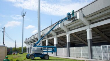 Obras de modernização do Estádio Carlos Zamith chegam a 65% de conclusão