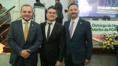 Prefeito David Almeida anuncia permanência de Rafael Bertazzo e Marco Aurélio Choy na Procuradoria Geral do Município