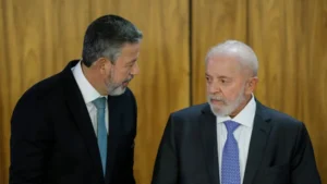 Leia mais sobre o artigo Lula recebe Lira para tratar de bloqueio de Dino a emendas.