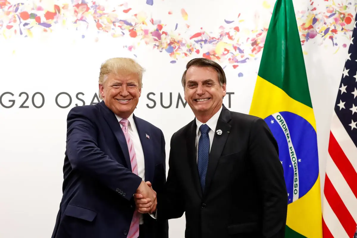 Leia mais sobre o artigo Moraes solicita manifestação da PGR sobre viagem de Bolsonaro para posse de Trump