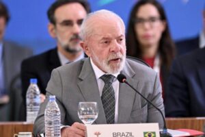 Leia mais sobre o artigo Governo Lula critica tentativa dos EUA de ‘politizar’ decisões judiciais do Brasil