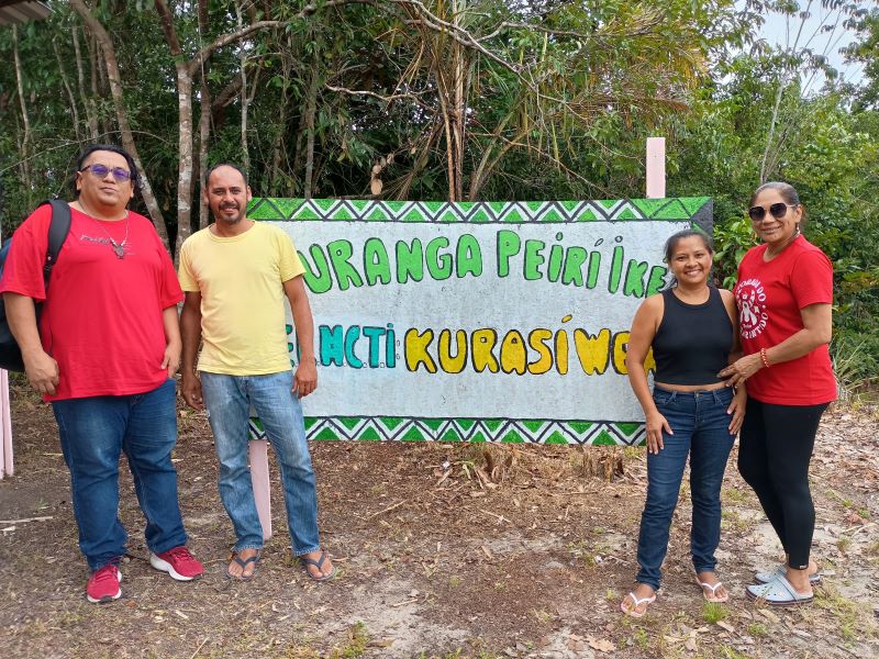 Leia mais sobre o artigo Escolas indígenas do rio Negro recebem visita técnica de equipes da Prefeitura de Manaus