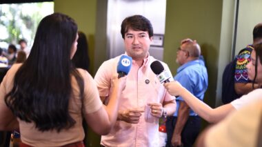 Prefeitura de Manaus garante apoio para mais de 200 bandas e blocos no Carnaval 2025