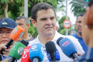 Leia mais sobre o artigo Novo semáforo na avenida Umberto Calderaro Filho com a Belo Horizonte inicia operação para aumentar segurança e reduzir acidentes