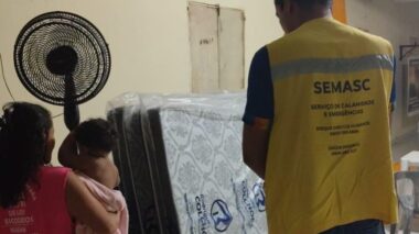 Prefeitura de Manaus presta assistência às famílias atingidas pelas chuvas