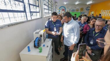 Governador Wilson Lima anuncia pagamento de progressões a mais de 2 mil professores e pedagogos da rede estadual