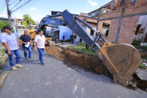 Leia mais sobre o artigo Prefeito em exercício Renato Junior anuncia início de recuperação de rede de drenagem profunda no bairro Coroado