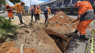 Prefeitura de Manaus trabalha na recuperação de rede de drenagem profunda no bairro Cachoeirinha