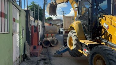 Prefeitura de Manaus avança com serviços em rede de drenagem no bairro Coroado 2