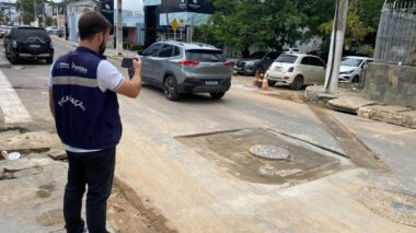 Ageman multa Águas de Manaus por problemas em serviços de recomposição asfáltica nos conjuntos Manauense e Vieiralves