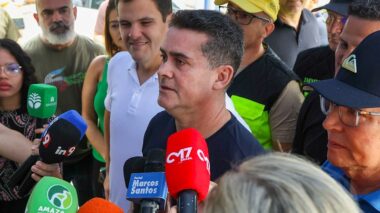 Prefeito David Almeida entrega 6ª intervenção viária do pacote de obras para melhorar trânsito de Manaus