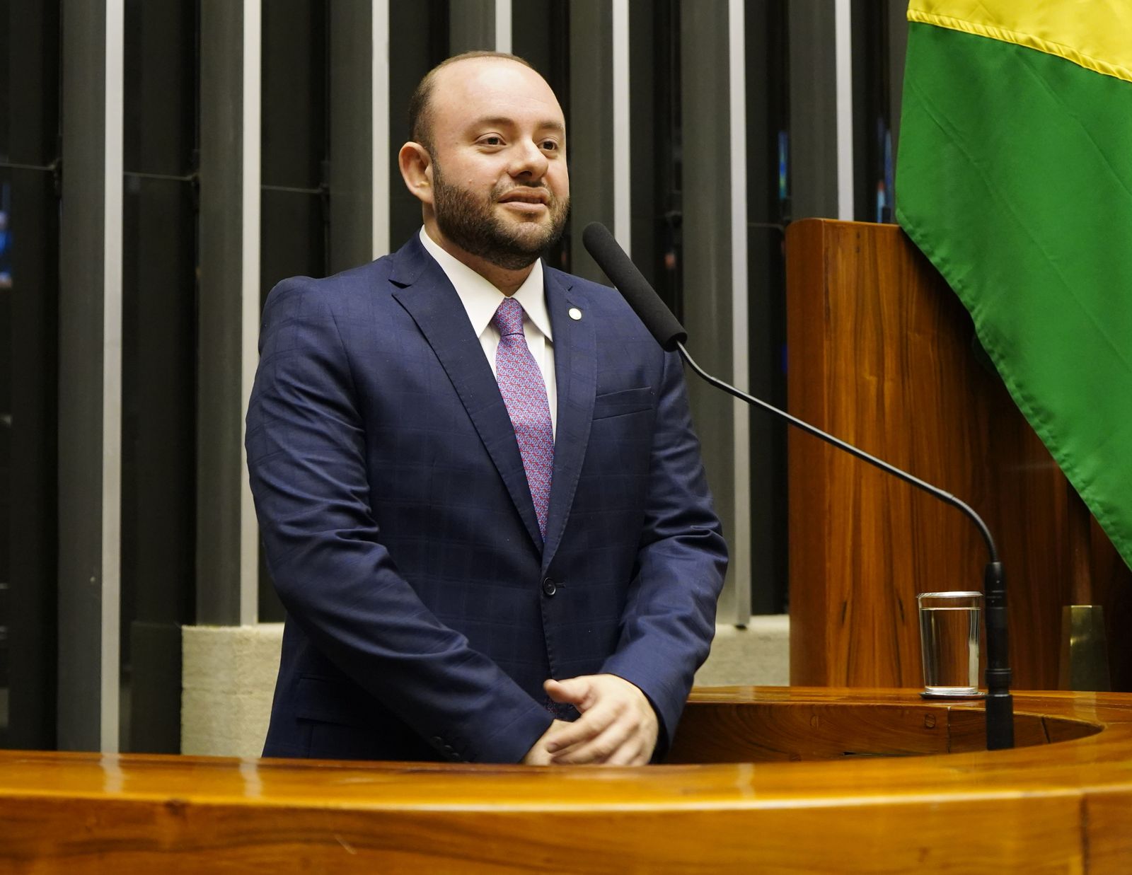 No momento, você está visualizando Comissão aprova projeto que limita uso de protesto em cartório para conta de luz atrasada