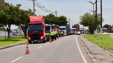 Prefeitura de Manaus reforça fiscalização de cargas pesadas e discute mobilidade com Cieam