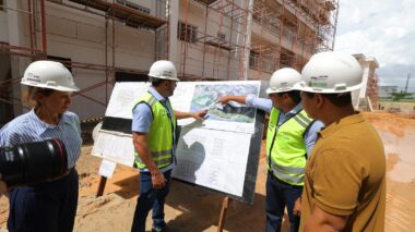 Governador Wilson Lima realiza nova vistoria no Residencial Maués com 84% das obras concluídas pelo Prosamin+