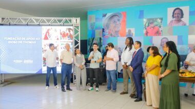 Prefeito David Almeida anuncia ampliação da Fundação Dr. Thomas para fortalecer políticas de atendimento aos idosos