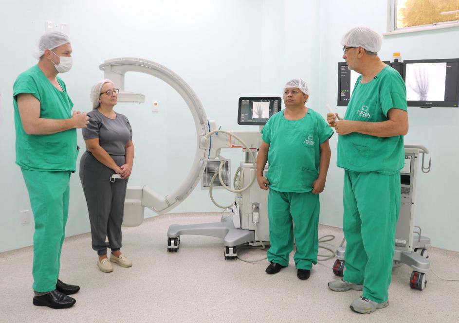No momento, você está visualizando Centro Cirúrgico da FCecon conta com novo equipamento que gera imagens em alta definição e em tempo real