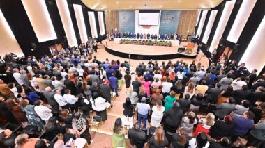 TCE-AM realiza abertura do ano letivo da ECP e celebra Dia do Ouvidor