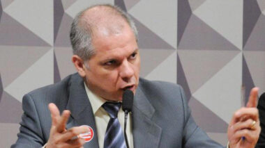 Presidente do INSS teve pedido negado pela PF a informações sobre investigações contra o órgão