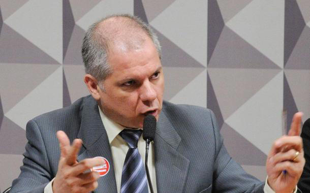 No momento, você está visualizando Presidente do INSS teve pedido negado pela PF a informações sobre investigações contra o órgão