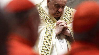 ‘Tentei chamá-lo pelo nome, mas…’: médico de Papa Francisco divide relato inédito sobre últimos minutos de vida do pontífice