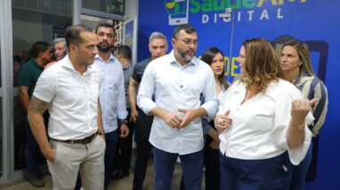 Saúde AM Digital: Governador Wilson Lima vistoria instalação de salas que vão receber serviço de Telessaúde