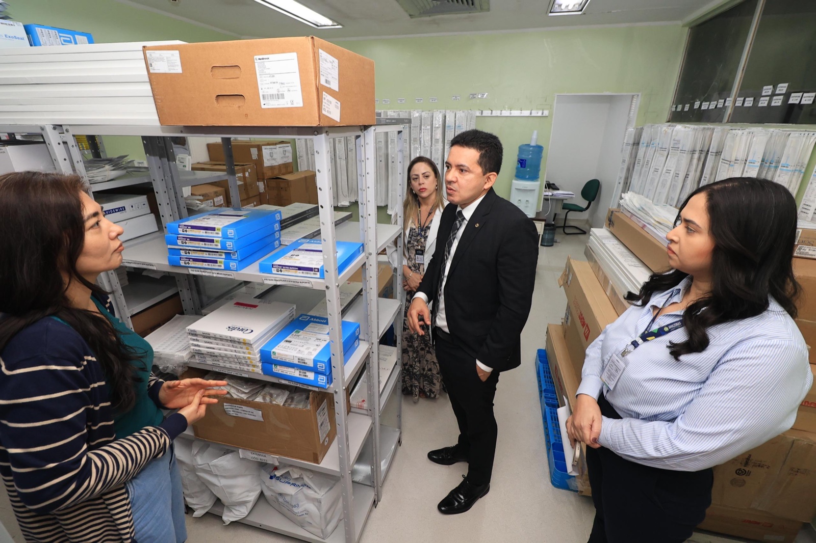 No momento, você está visualizando Delegado Péricles destina R$ 150 mil ao Francisca Mendes e moderniza ala de reabilitação cardíaca do hospital