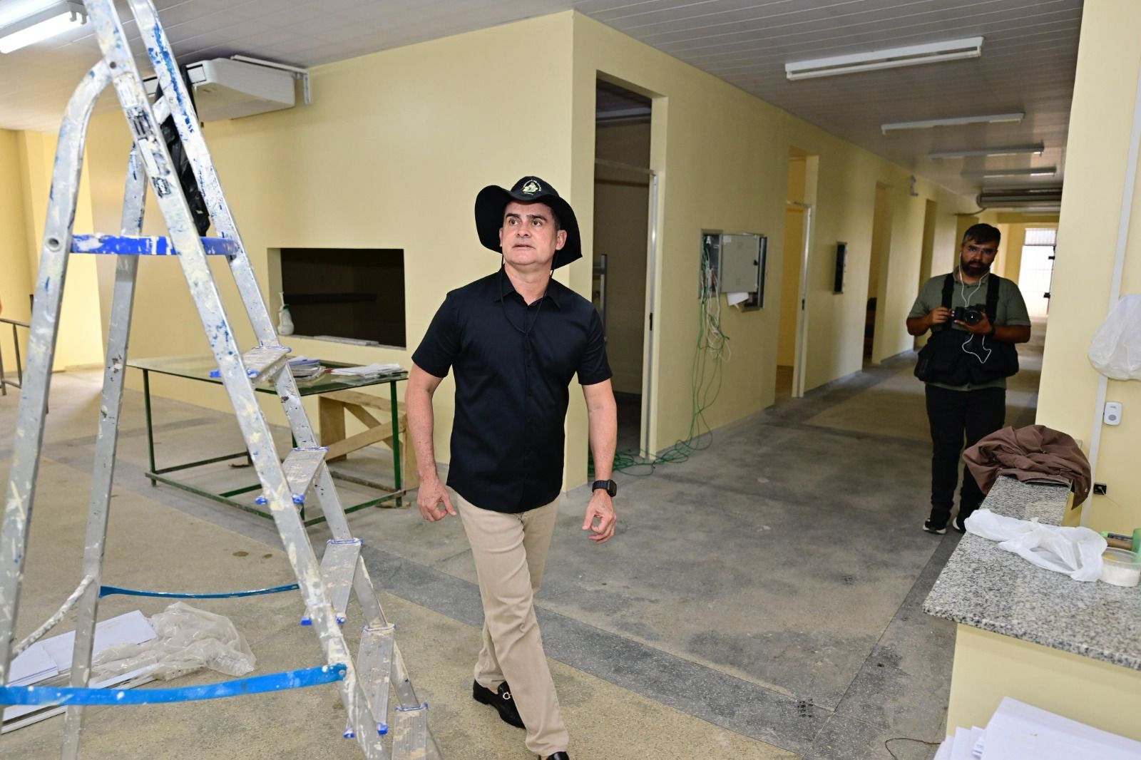 No momento, você está visualizando Prefeito David Almeida vistoria obras de duas UBSs na zona Oeste e anuncia entregas até setembro