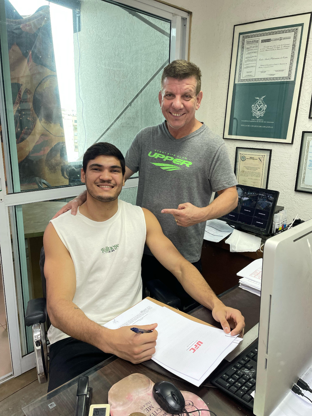 No momento, você está visualizando Com apoio da Prefeitura de Manaus, atleta José Henrique ‘Canela’ assina com o UFC