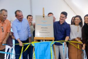 Leia mais sobre o artigo Prefeito David Almeida entrega nova unidade de saúde e Manaus alcança 92,66% de cobertura da Atenção Primária