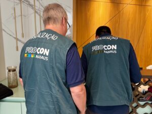 Leia mais sobre o artigo Procon Manaus realiza operação para fiscalizar clínicas de cirurgia plástica na capital