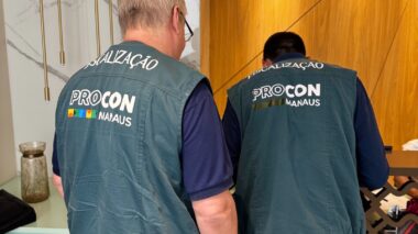 Procon Manaus realiza operação para fiscalizar clínicas de cirurgia plástica na capital