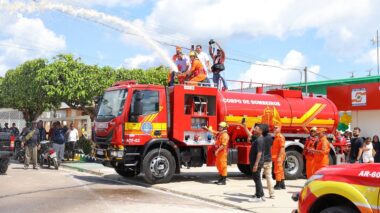Governador Wilson Lima entrega Grupamento Integrado de Combate a Incêndio e Proteção Civil ao município de Tapauá