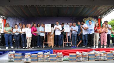 Em Manicoré, governador Wilson Lima entrega novo sistema viário para moradores de quatro bairros