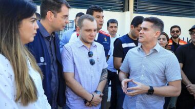 Prefeito David Almeida lança operação de cidadania para resgatar pessoas em situação de rua