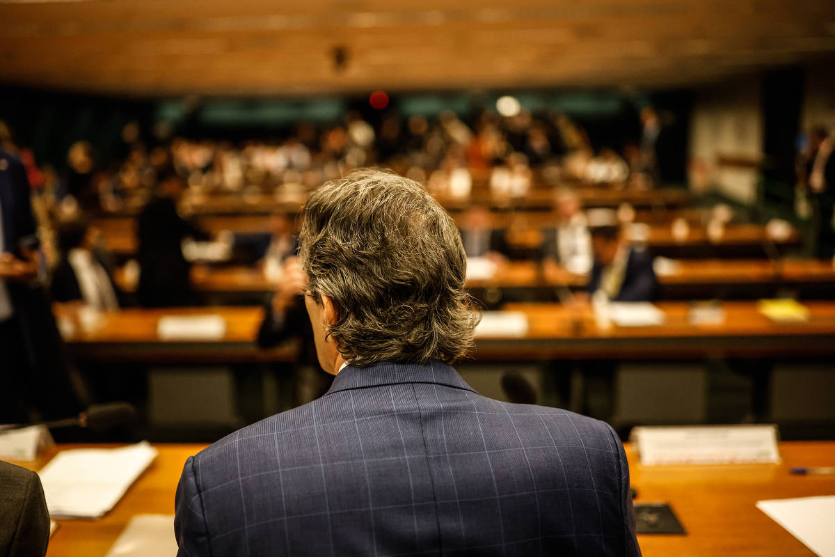No momento, você está visualizando Lobbies são fortes e mais rápidos que governo, diz Haddad sobre resistência à MP de impostos
