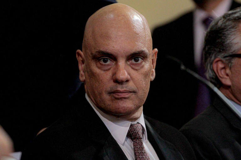 No momento, você está visualizando Lei que Trump ameaça usar contra Moraes só foi aplicada em casos de ‘ditaduras repressivas’, diz especialista
