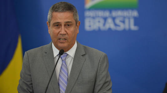 No momento, você está visualizando Moraes dá 24 h para Braga Netto dar informações sobre voo a Brasília