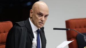 Leia mais sobre o artigo PF: Abin Paralela espionou Alexandre de Moraes errado