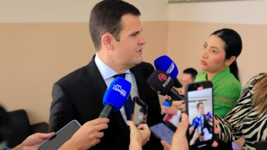 Vice-prefeito de Manaus Renato Junior vai à CMM prestar contas dos mutirões nos bairros e convida parlamentares para uma visita as obras do viaduto Rei Pelé