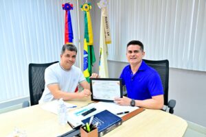Leia mais sobre o artigo Prefeito David Almeida recebe certificado do Governo Federal pelo programa ‘Meu Município pelos ODS’