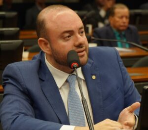 Leia mais sobre o artigo Deputado Federal Fausto Jr. coordena seminário da PEC dos Precatórios no Amazonas