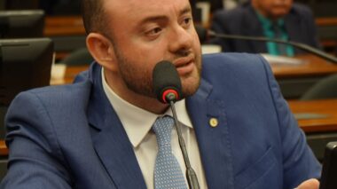Deputado Federal Fausto Jr. coordena seminário da PEC dos Precatórios no Amazonas