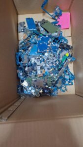 Leia mais sobre o artigo RecuperaFone: PC-AM prende dupla em “laboratório” de desmanche de celulares no Centro de Manaus