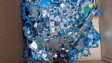 RecuperaFone: PC-AM prende dupla em “laboratório” de desmanche de celulares no Centro de Manaus