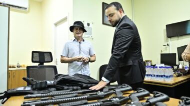 Prefeito David Almeida reforça segurança em Manaus com novos armamentos e equipamentos para a Guarda Municipal