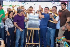 Leia mais sobre o artigo Prefeito David Almeida entrega Complexo Viário Rei Pelé, um marco para cidade de Manaus