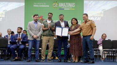 Dia do Meio Ambiente: Governador Wilson Lima formaliza projetos para redução de emissões por desmatamento e degradação ambiental