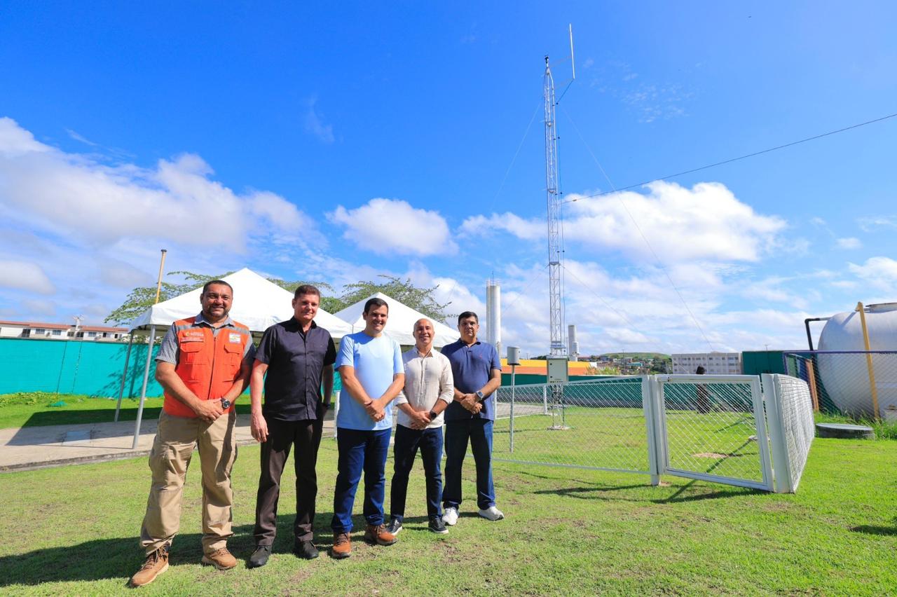 No momento, você está visualizando Vice-prefeito Renato Junior entrega nova estação meteorológica na zona Norte de Manaus