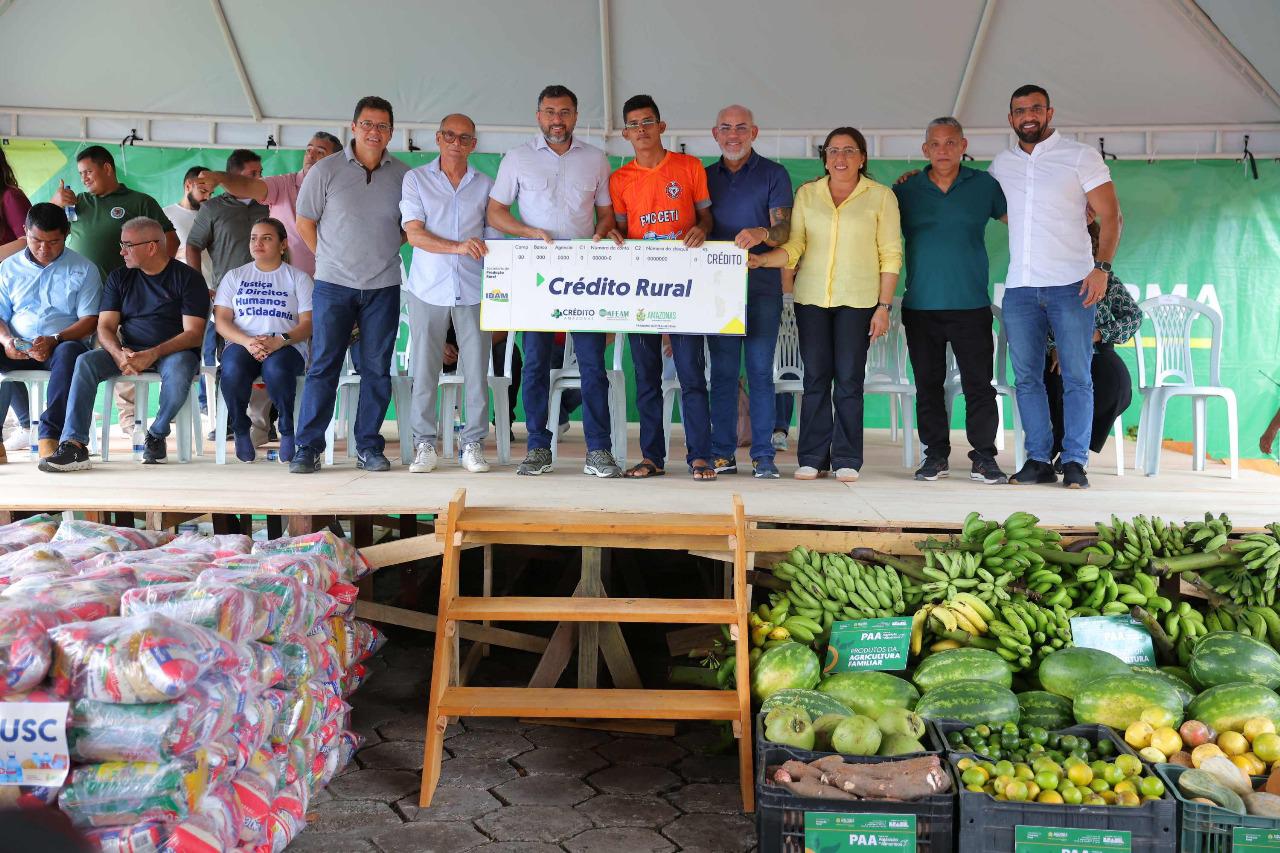 No momento, você está visualizando Governo do Amazonas beneficia setor primário do estado com R$ 450 mil
