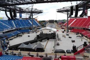 Leia mais sobre o artigo Festival de Parintins 2025: Palco 360º no Bumbódromo está pronto para a Festa dos Visitantes